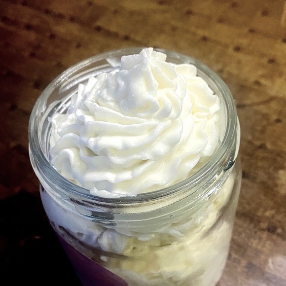 Organic body butter - Picture 1 of 2